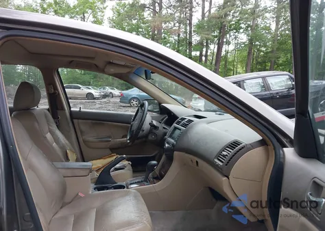 2007 Honda Accord 2.4 Ex z USA, uszkodzony, nr VIN 1HGCM56797A163075